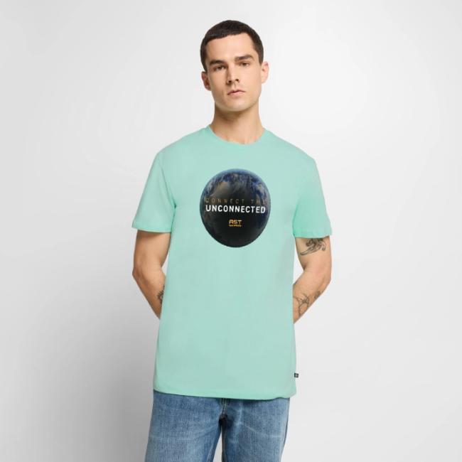 Connect the Unconnected - Men's Premium T-Shirt
